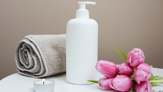 Fresh towels and natural oils are provided at our massage clinic in Ashgrove